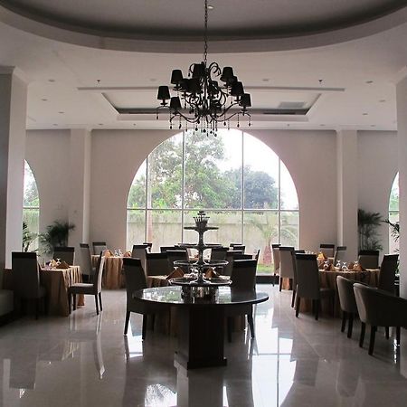 The Sahira Hotel Syariah Bogor Exterior photo